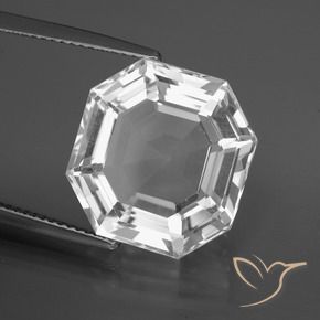 Quartz Blanc clair naturelle Octogone / coupe Émeraude, 13.13 ct, VVS-VS