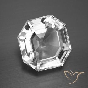 Quartz Blanc clair naturelle Octogone / coupe Émeraude, 13.29 ct, VVS-VS
