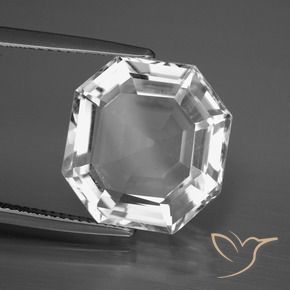 Quartz Blanc clair naturelle Octogone / coupe Émeraude, 11.90 ct, VVS