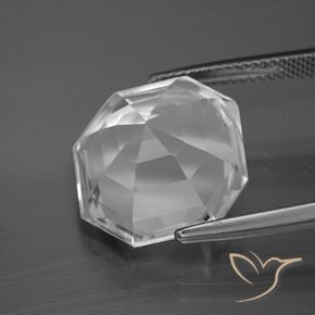 Quartz Blanc clair naturelle Octogone / coupe Émeraude, 11.90 ct, VVS