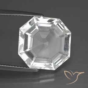 Quartz Blanc clair naturelle Octogone / coupe Émeraude, 12.10 ct, VVS