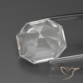 Quartz Blanc clair naturelle Octogone / coupe Émeraude, 10.45 ct, VVS
