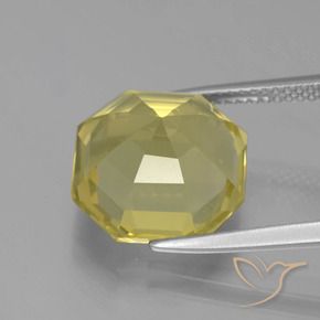 Quartz Jaune très pâle naturelle Octogone / coupe Émeraude, 8.10 ct, VVS-VS