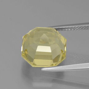 Quartz jaune naturelle taille émeraude, 7,94 ct, VVS