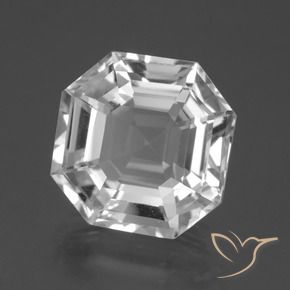 Quartz blanc naturelle taille émeraude, 10,48 ct, VVS-VS
