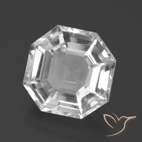 Quartz Blanc clair naturelle Octogone / coupe Émeraude, 10.64 ct, VVS