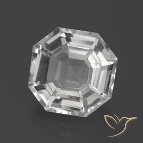 Quartz Blanc clair naturelle Octogone / coupe Émeraude, 9.73 ct, VVS-VS