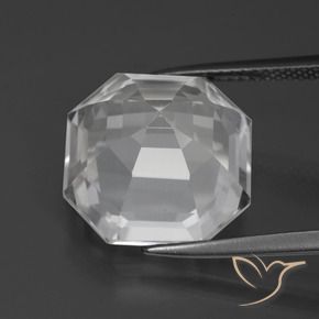 Quartz Blanc clair naturelle Octogone / coupe Émeraude, 11.12 ct, VVS-VS