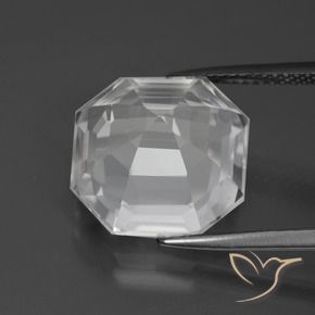 Quartz Blanc clair naturelle Octogone / coupe Émeraude, 9.63 ct, VVS-VS
