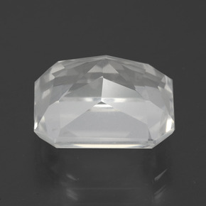 Quartz blanc naturelle taille émeraude, 7,54 ct, VS