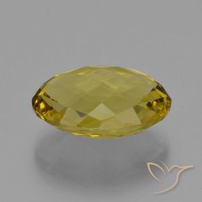 Quartz Jaune foncé naturelle ovale, 16.80 ct, VVS-VS