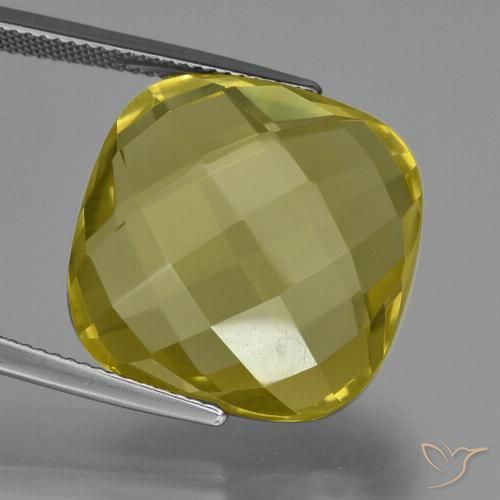 Quartz Jaune clair naturelle Coussin, 28.20 ct, VVS