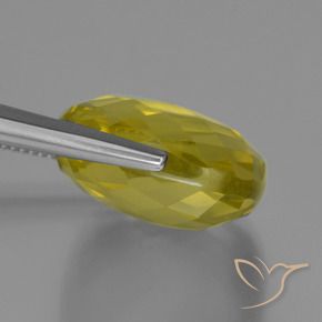 Quartz Jaune clair naturelle Coussin, 28.20 ct, VVS