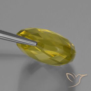 Quartz Jaune clair naturelle Coussin, 27.19 ct, VVS-VS