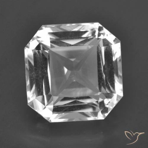 Quartz blanc naturelle taille émeraude, 8,72 ct, VVS