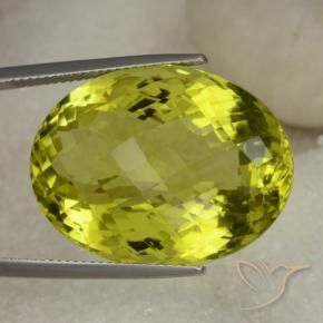 Quartz Jaune verdâtre naturelle ovale, 39.34 ct, VVS