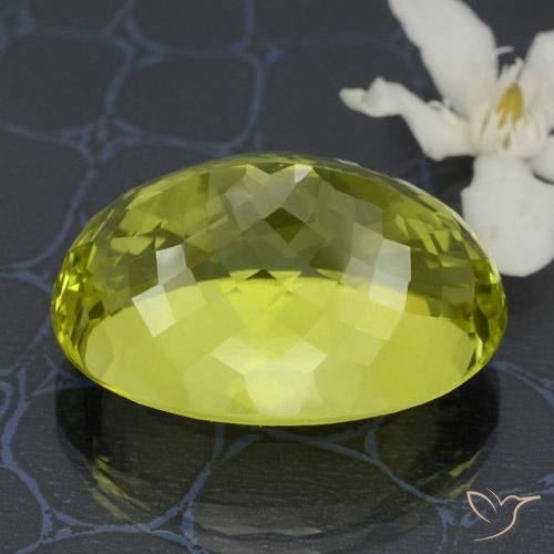 Quartz Jaune citron naturelle ovale, 44.72 ct, VVS-VS