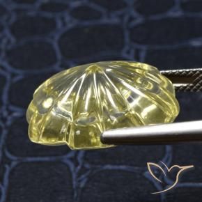Quartz Jaune pâle naturelle Taille Fleur, 16.49 ct, Transparent