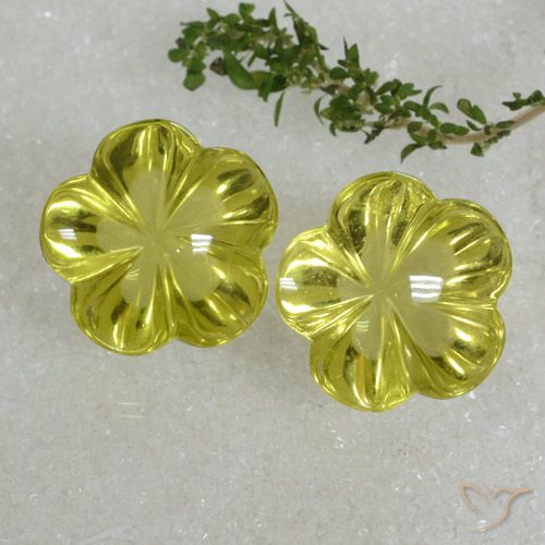 64.06ctw Naturel Jaune citron Quartz, Taille Fleur, Transparent