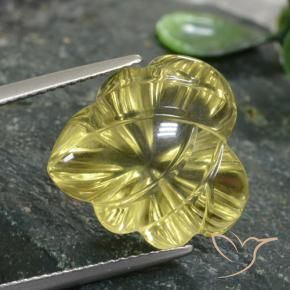 Quartz Jaune moyen-léger naturelle Taille Fleur, 12.47 ct, Transparent
