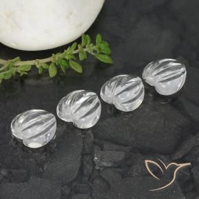 Achetez naturel 6.44ct Blanc clair Quartz gems, Forme de coeur, En provenance Brésil chez GemSelect. En stock, livraison internationale!