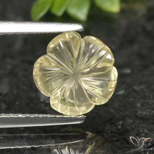 1.90ct Naturel Jaune pâle Quartz, Taille Fleur, Transparent