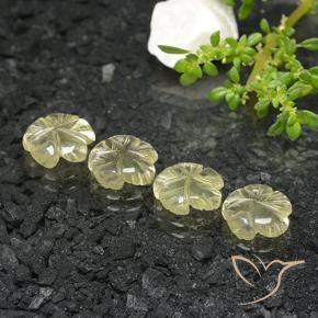 Shop natural 6.95ct Jaune crème pâle Quartz gems, Taille Fleur, from Brésil at GemSelect. In stock, global shipping!