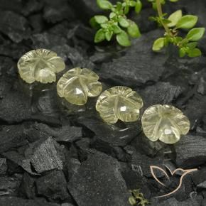 Shop natural 7.85ct Jaune crème pâle Quartz gems, Taille Fleur, from Brésil at GemSelect. In stock, global shipping!