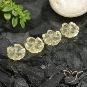 Shop natural 5.11ct Jaune crème pâle Quartz gems, Taille Fleur, from Brésil at GemSelect. In stock, global shipping!