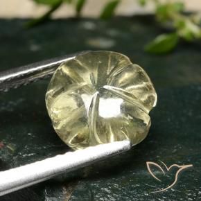 Quartz Jaune crème pâle naturelle Taille Fleur, 2.71 ct, Transparent