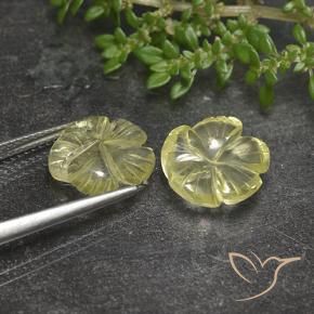 Shop natural 6.48ct Jaune crème pâle Quartz gems, Taille Fleur, from Brésil at GemSelect. In stock, global shipping!