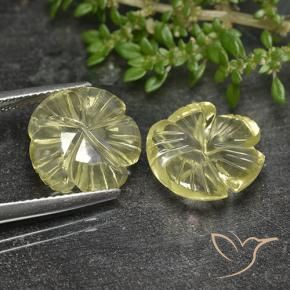 Shop natural 11.79ct Jaune crème pâle Quartz gems, Taille Fleur, from Brésil at GemSelect. In stock, global shipping!