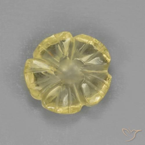 Quartz Jaune pâle naturelle Taille Fleur, 2.39 ct, Transparent