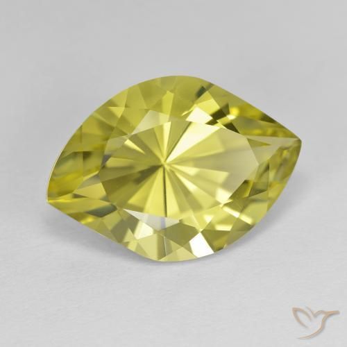 Quartz Jaune clair naturelle Fantaisie, 7.32 ct, VVS-VS
