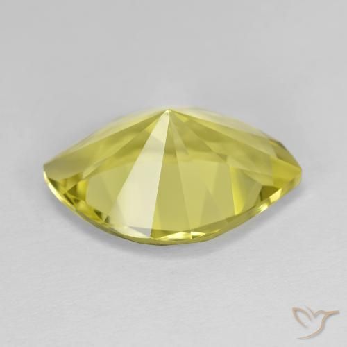 Quartz Jaune clair naturelle Fantaisie, 7.32 ct, VVS-VS