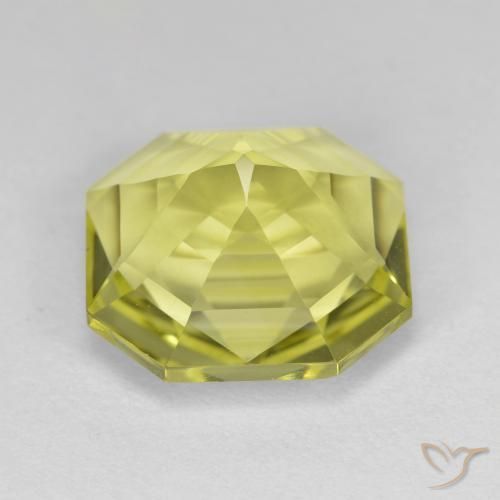 Quartz Jaune verdâtre naturelle Octogone / coupe Émeraude, 6.15 ct, VVS