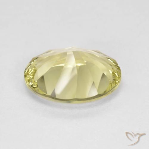 Quartz Jaune clair naturelle ovale, 3.71 ct, VVS