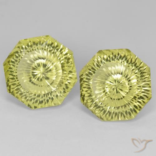 25.26ctw Naturel Jaune moyen Quartz, Taille émeraude, VVS-VS