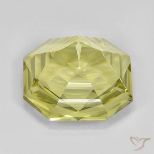 Quartz Jaune verdâtre naturelle Octogone / coupe Émeraude, 13.31 ct, VVS