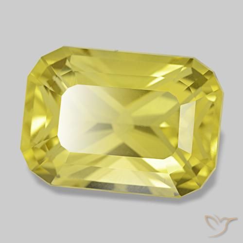Quartz jaune naturelle taille émeraude, 8,97 ct, VVS