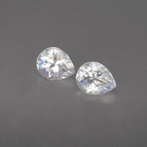 Achetez naturel ct Bleu blanc Pierre de lune arc-en-ciel gems, Transparent, En provenance Sri Lanka (Ceylan) chez GemSelect. En stock, livraison internationale!