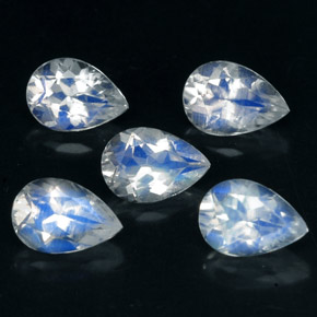 Achetez naturel ct bleue pierre de lune arc-en-ciel gems, en forme de poire, en provenance inde chez gemselect. en stock, livraison internationale!