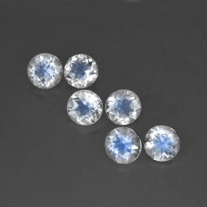 Achetez naturel ct Bleu blanc Pierre de lune arc-en-ciel gems, Transparent, En provenance Inde chez GemSelect. En stock, livraison internationale!