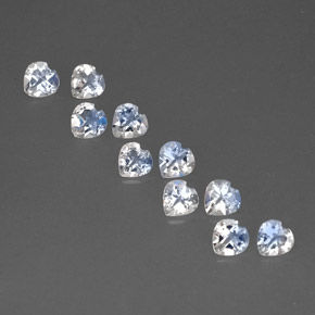 Achetez naturel ct Bleu blanc Pierre de lune arc-en-ciel gems, Forme de coeur, En provenance Inde chez GemSelect. En stock, livraison internationale!