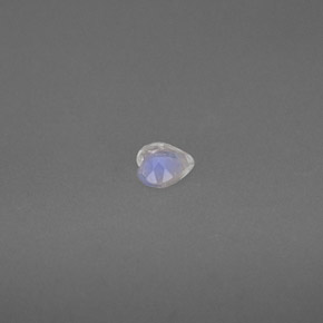 Pierre de lune arc-en-ciel blanc naturelle forme de coeur, 0,13 ct, transparent