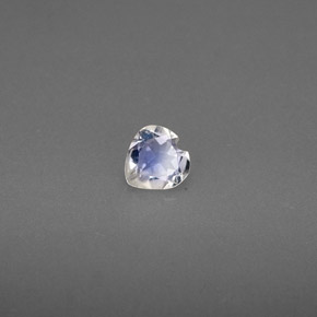 Pierre de lune arc-en-ciel Bleu blanc naturelle Forme de coeur, 0.22 ct, Transparent