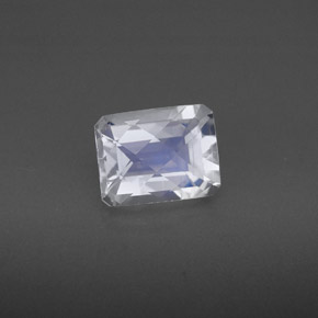 Pierre de lune arc-en-ciel bleue naturelle taille émeraude, 1,82 ct, VS