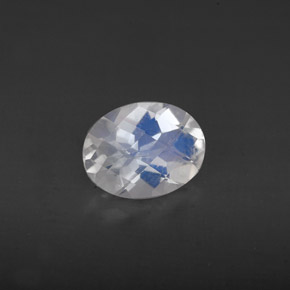 Pierre de lune arc-en-ciel blanc naturelle coupe ovale, 1,04 ct, VS
