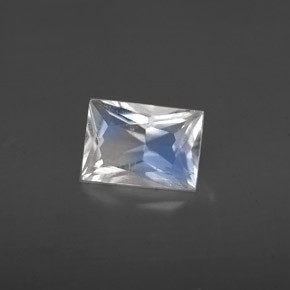 Pierre de lune arc-en-ciel blanc naturelle baguette, 0,79 ct, VS