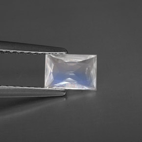 Pierre de lune arc-en-ciel blanc naturelle baguette, 0,40 ct, VS